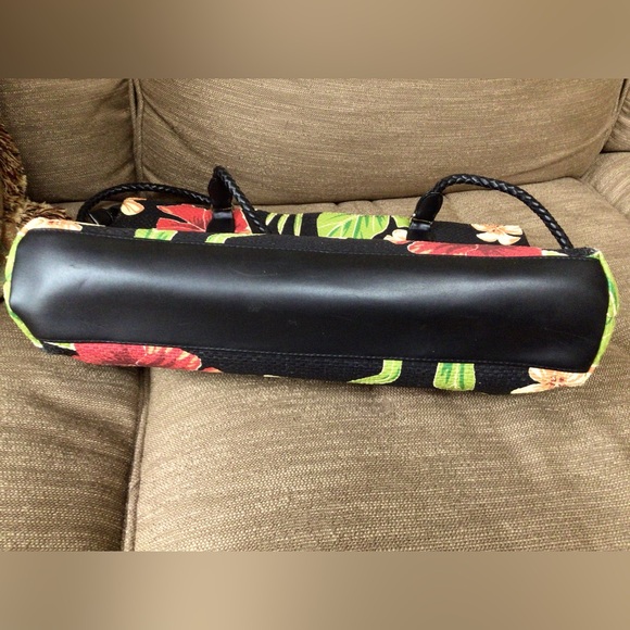 Coldwater Creek tropical handbag EUC. - Picture 4 of 6